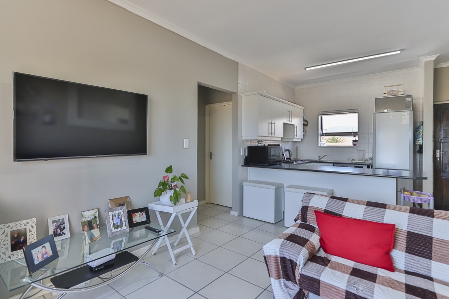 2 Bedroom Property for Sale in Guldenland Western Cape